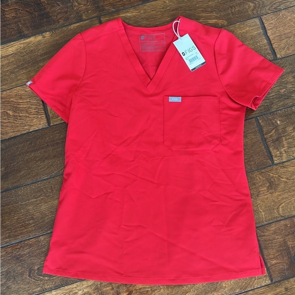 Figs Catarina Scrub Top in Winning Red XS